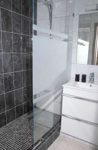 Апартаменты Apartment Obolonskiy prospekt 31 Киев Апартаменты с 1 спальней-10